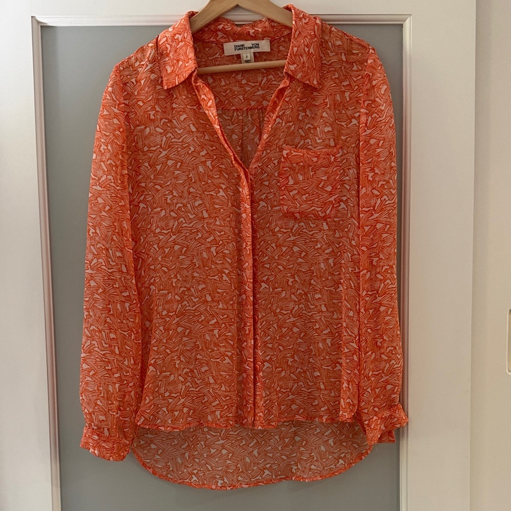Diane Von Furstenberg Vibrant Coral and White Silk Button Down Blouse